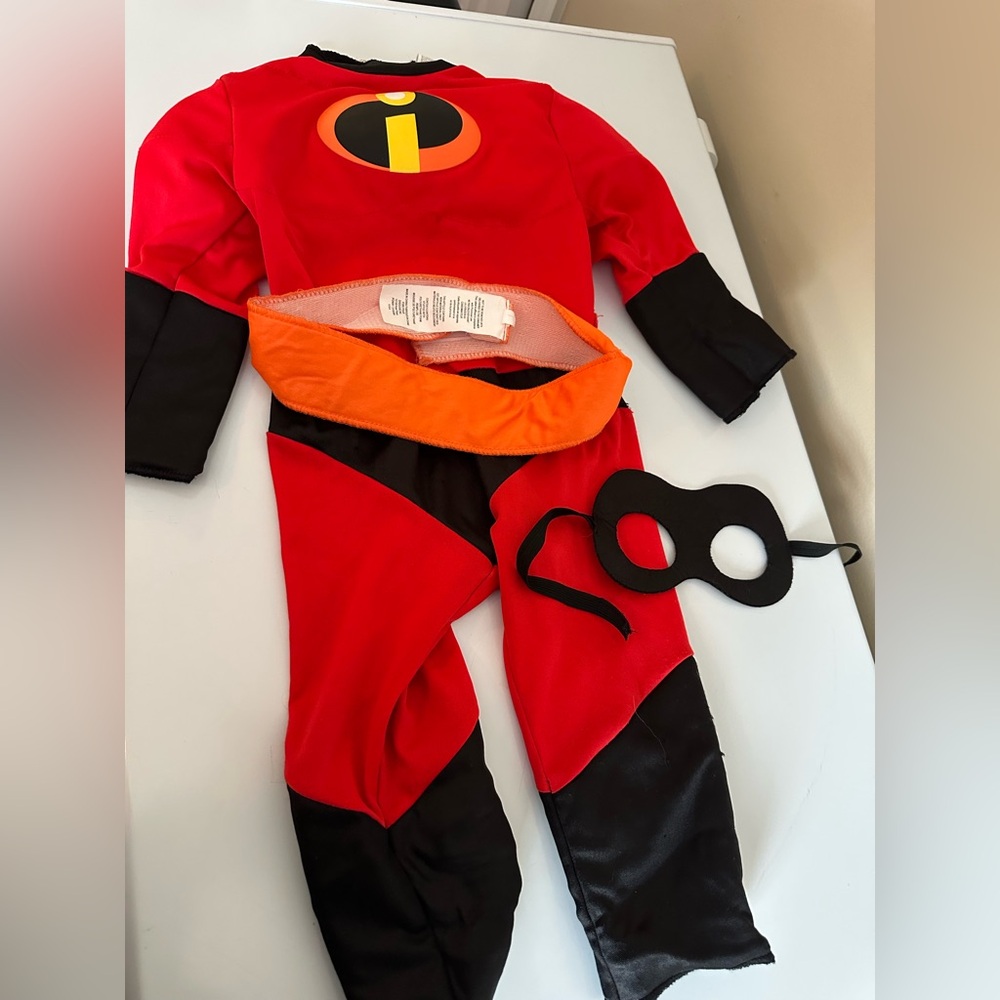 The Incredibles- Dash- Disguise Red and Black Superhero Kids Costume